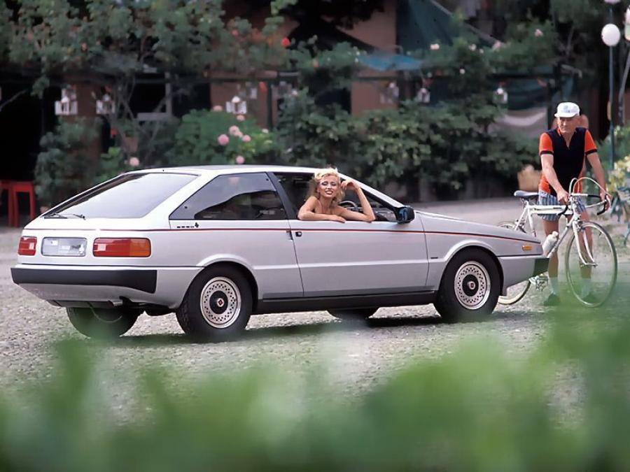  Isuzu Asso Di Fiori Concept 1979 года  (фото 12 из 16)
